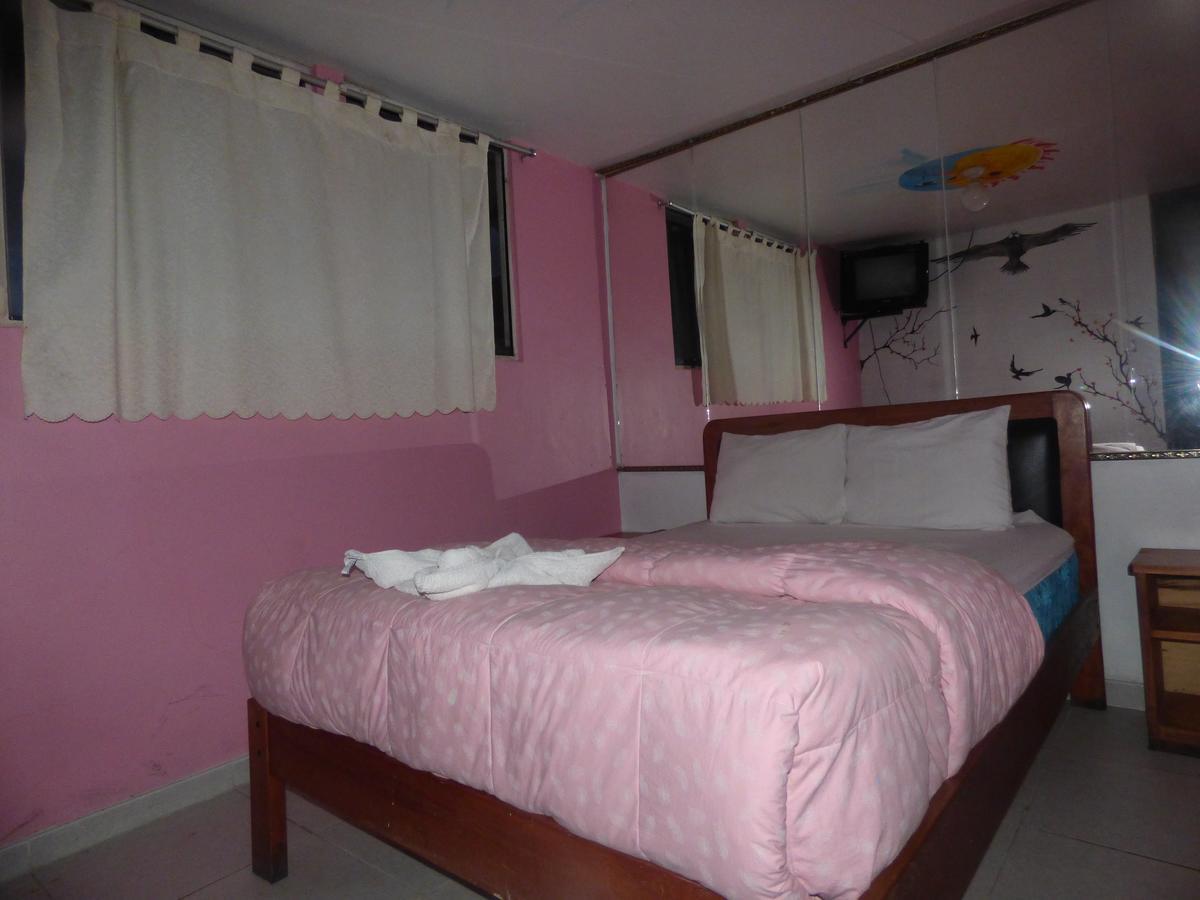 The Grassshopper Plaza De Armas Hostel Cusco Ngoại thất bức ảnh