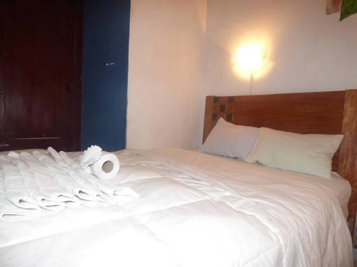 The Grassshopper Plaza De Armas Hostel Cusco Ngoại thất bức ảnh